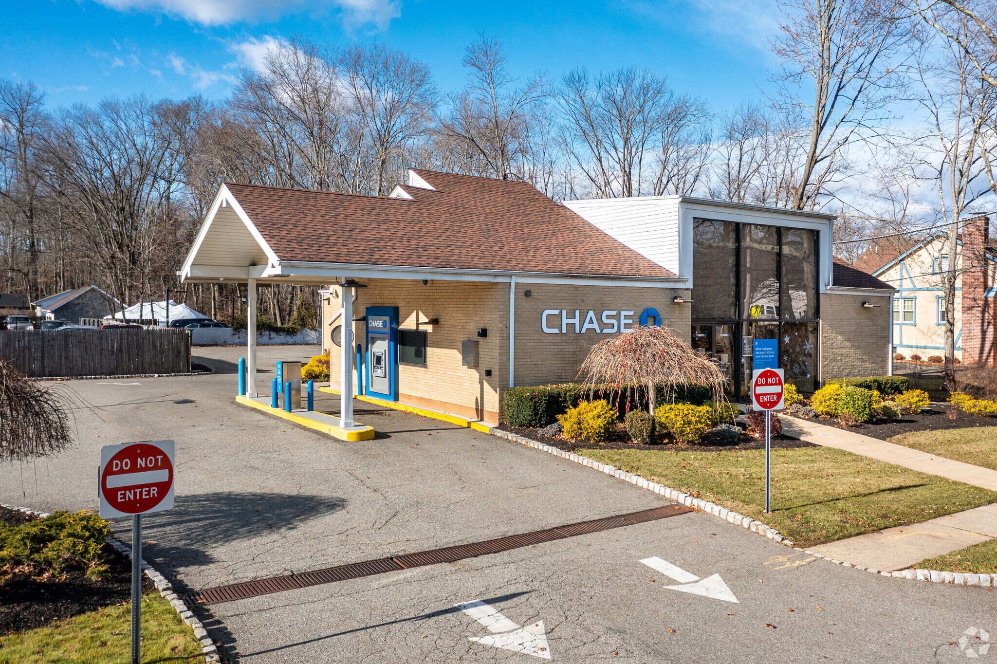 1300 Valley Rd Stirling, NJ 07980 Retail Property for Lease on