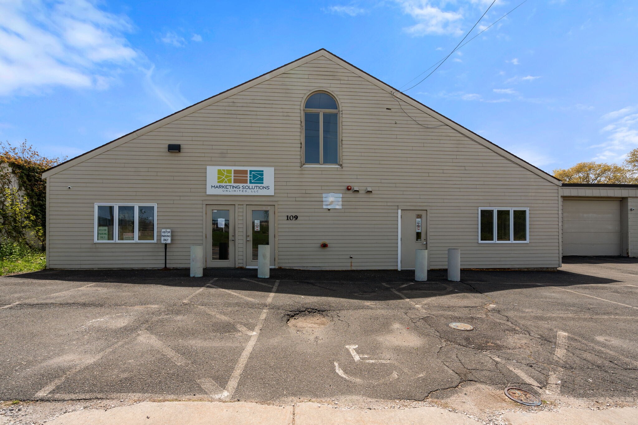 109 Talcott Rd, West Hartford, CT for Sale