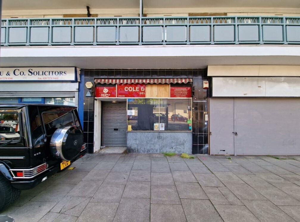 170 Caledonian Rd London, LND N1 0SQ Retail Property for Lease on