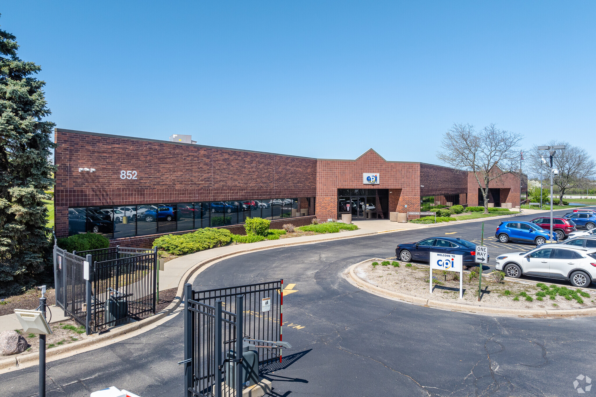852 Feehanville Dr, Mount Prospect, IL for Sale