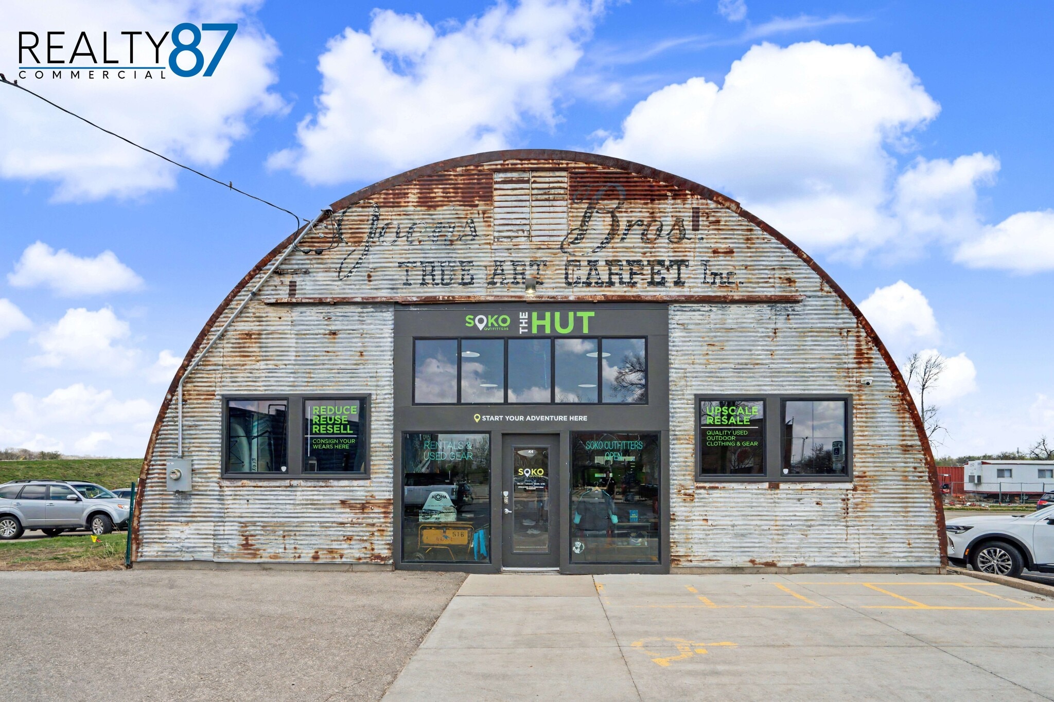 44 17th Ave SW, Cedar Rapids, IA for Rent