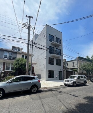 238 E 52nd St  