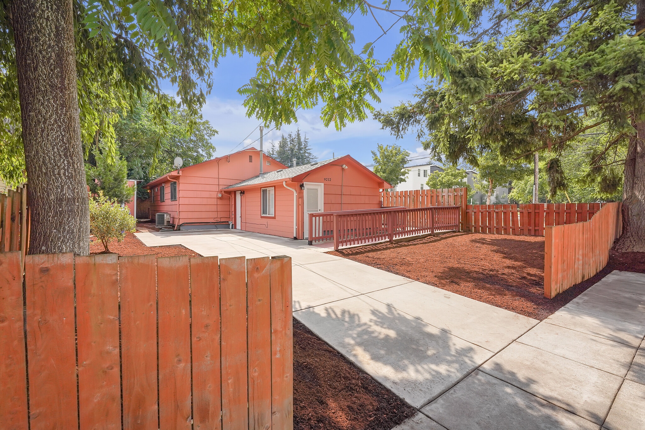 9212 SE Bush St, Portland, OR for Sale