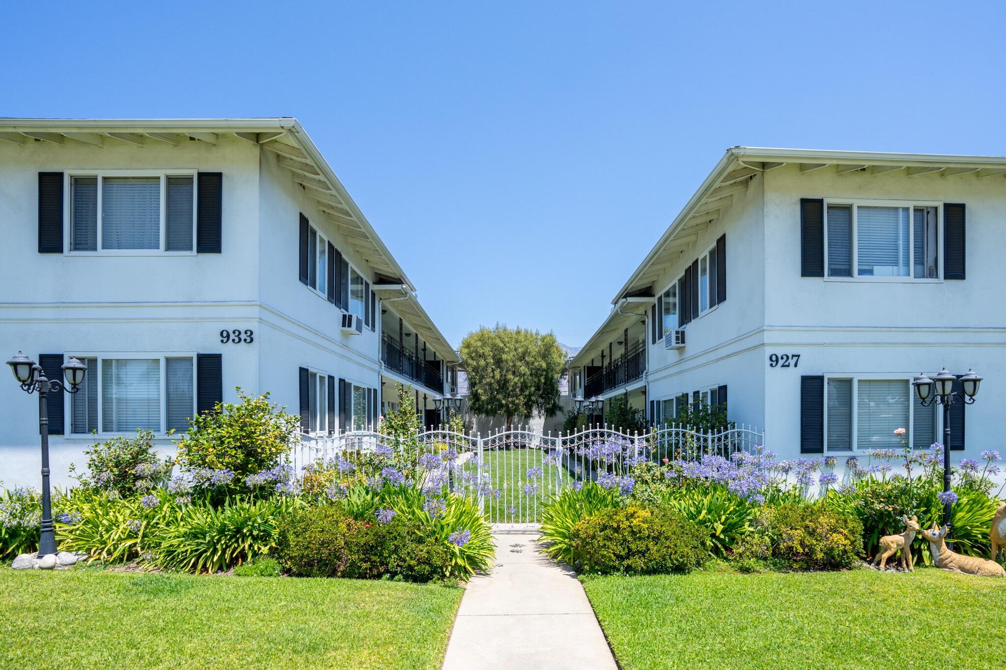 921-933 W Huntington Dr, Arcadia, CA for Sale