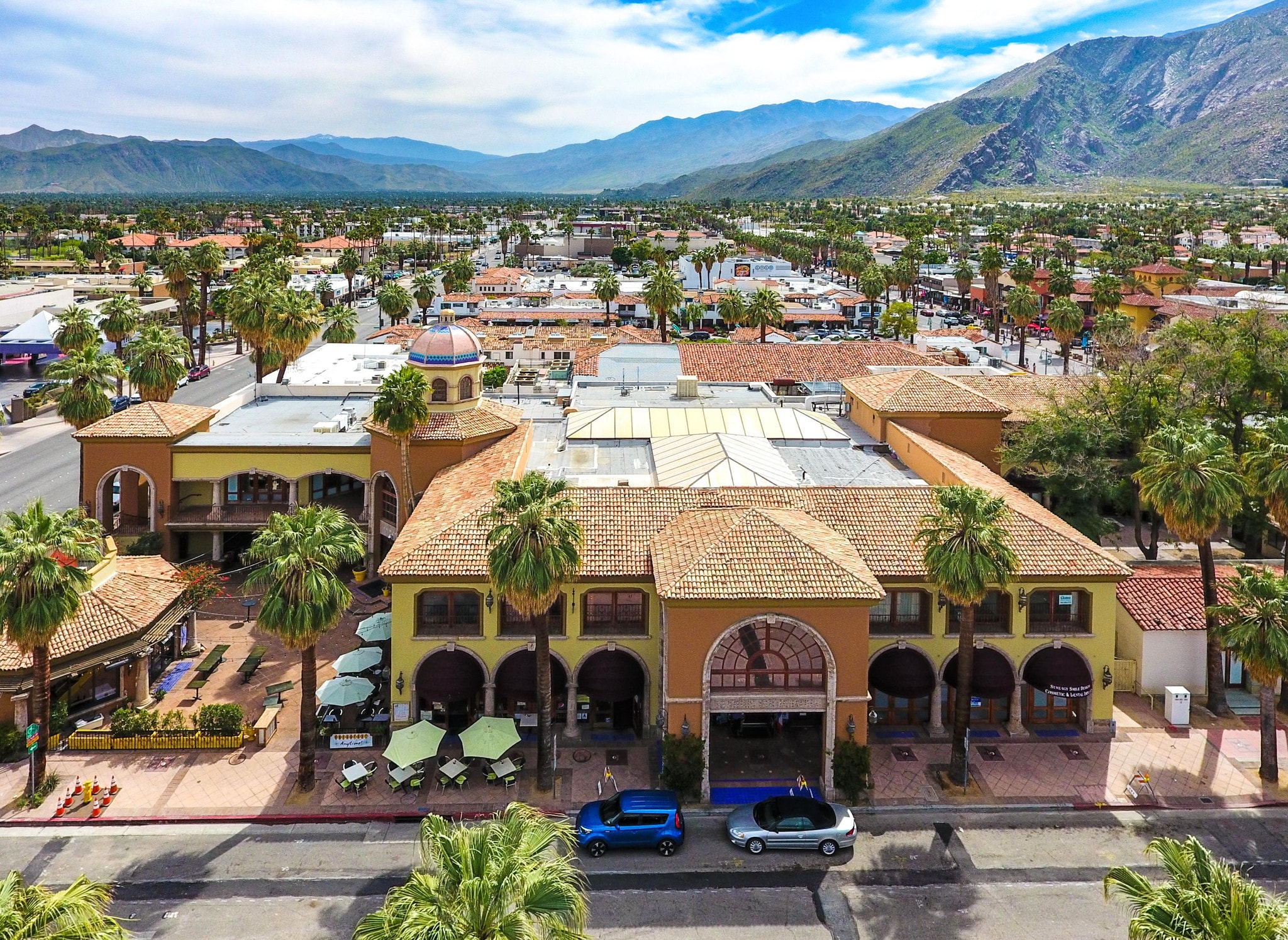125 E Tahquitz Canyon Way, Palm Springs, CA for Rent