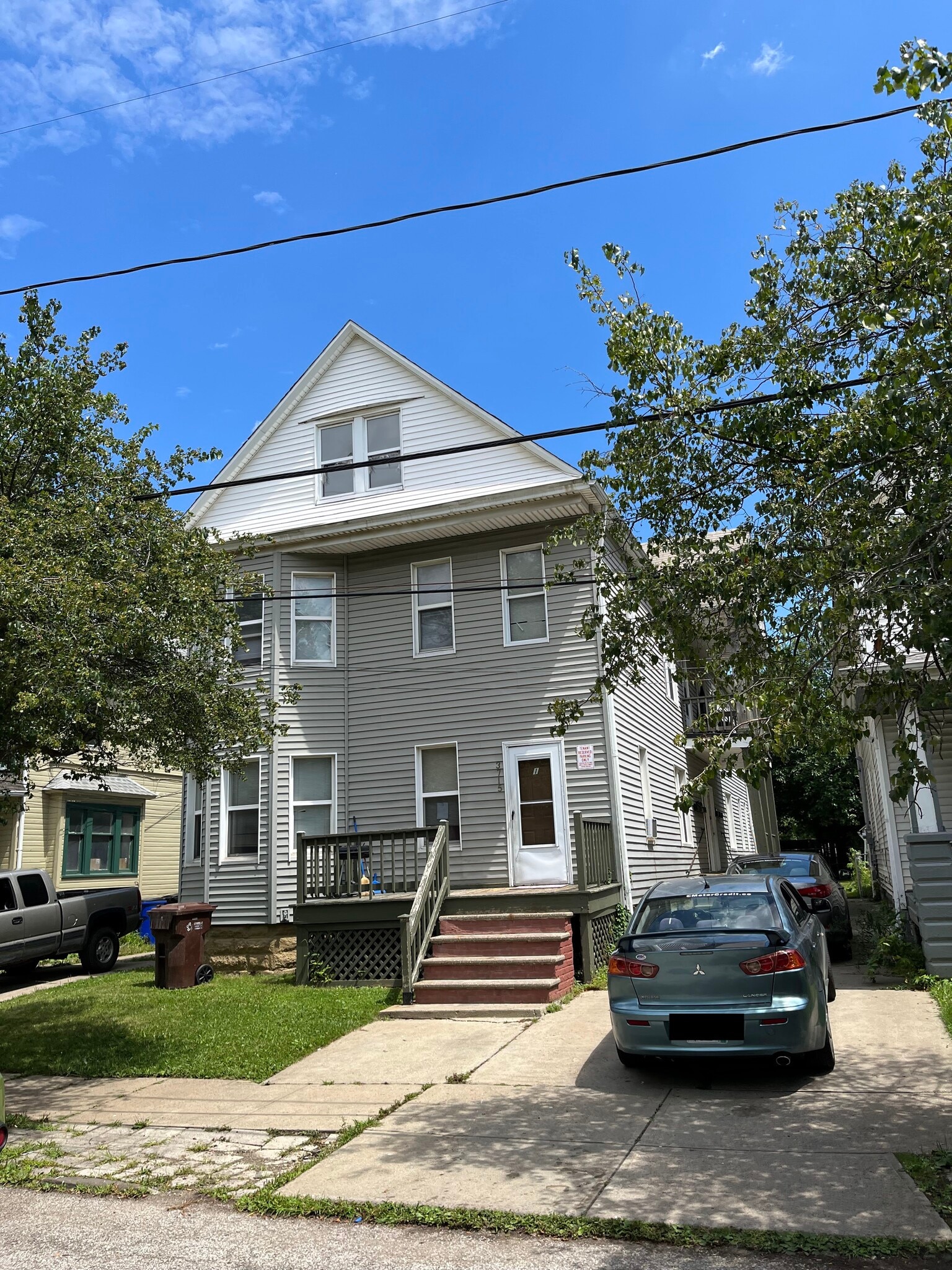 3715 E 61st St, Cleveland, OH for Sale