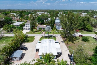 Naples, FL Apartments - 726 Park ave