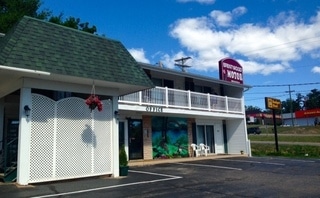 Marquette, MI Hospitality - 2603 US Highway 41 W Marquette, MI Hospitality - 2603 US Highway 41 W