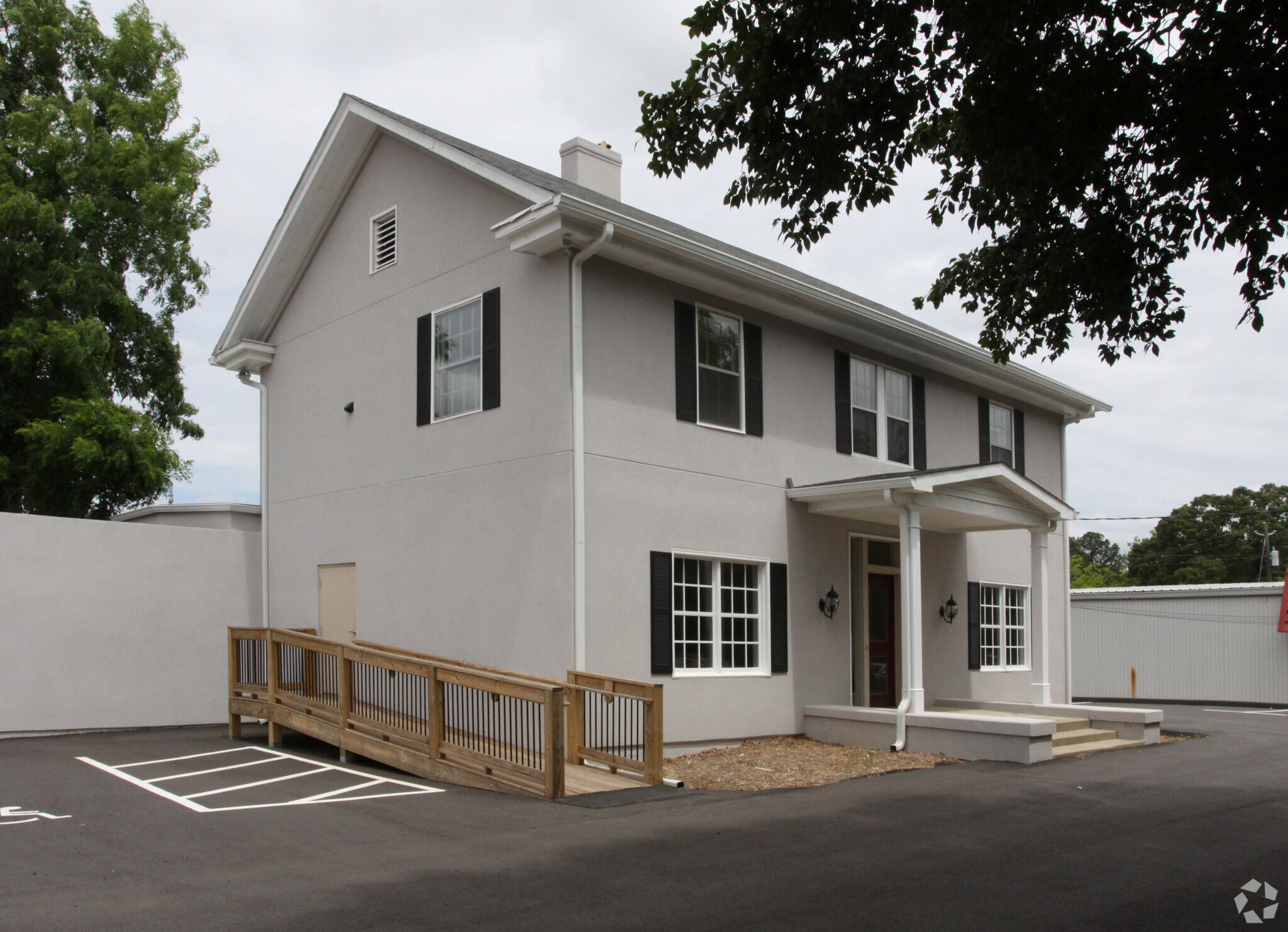 1001 Riverside Dr, Gainesville, GA for Sale