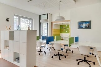 Santa Monica, CA Coworking Space - 301 Arizona Ave