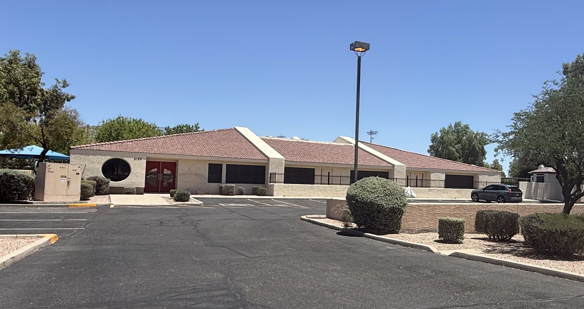 4120 E Ranch Cir N, Phoenix, AZ for Sale