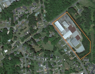 Siler City, NC Warehouse - 920 E Raleigh St Siler City, NC Warehouse - 920 E Raleigh St