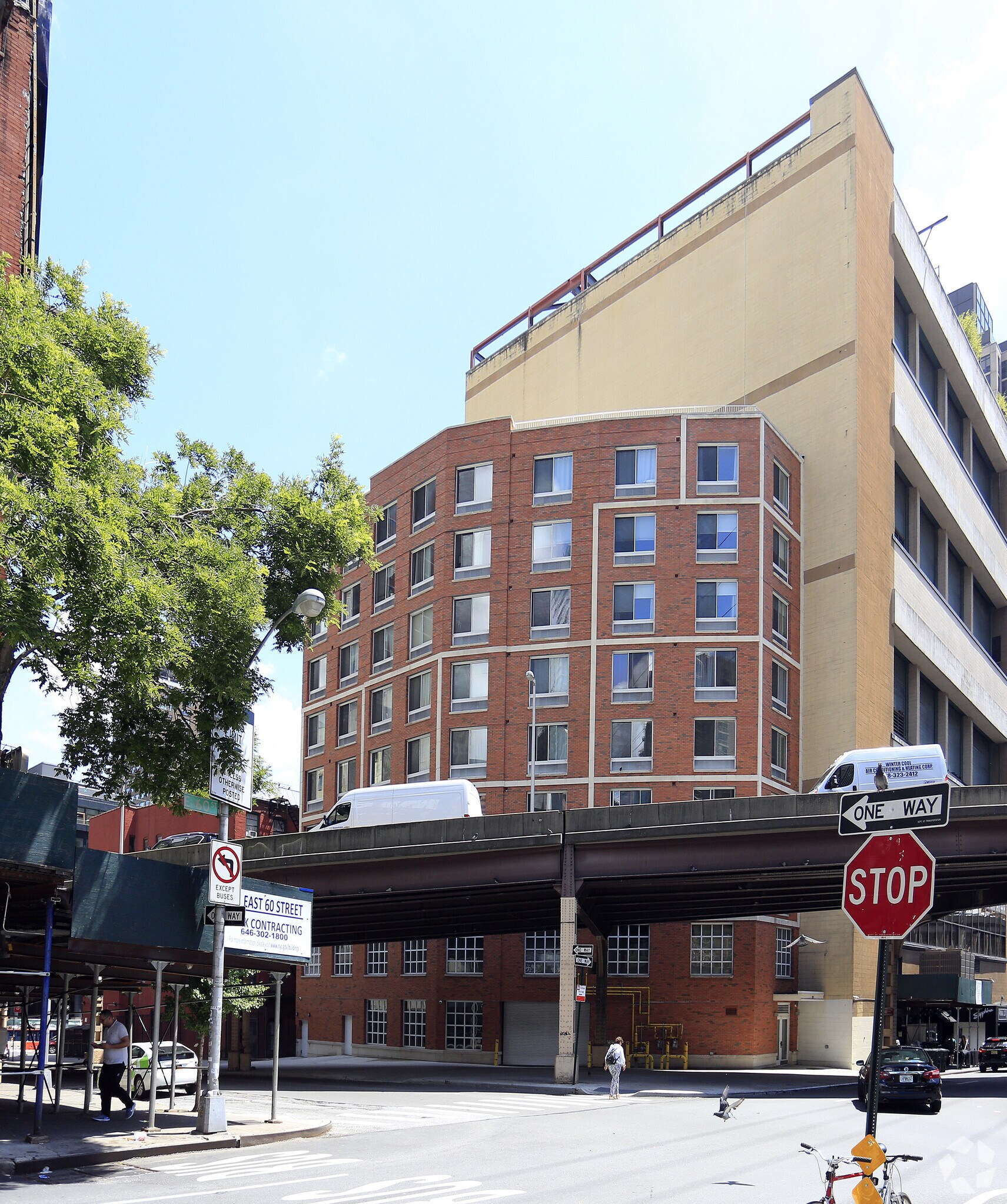 321 E 60th St, New York, NY for Sale