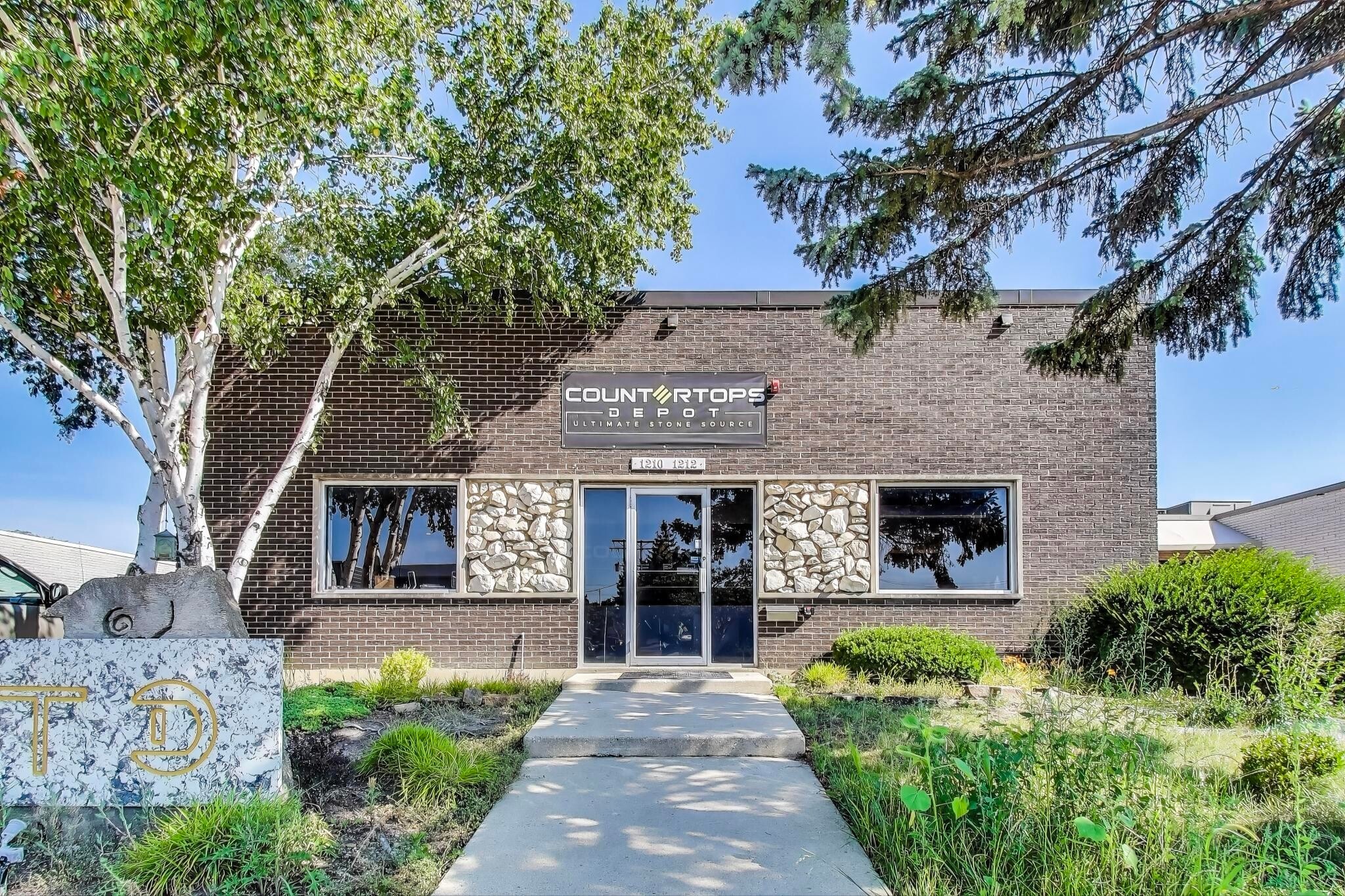 1210 Jarvis Ave, Elk Grove Village, IL for Sale