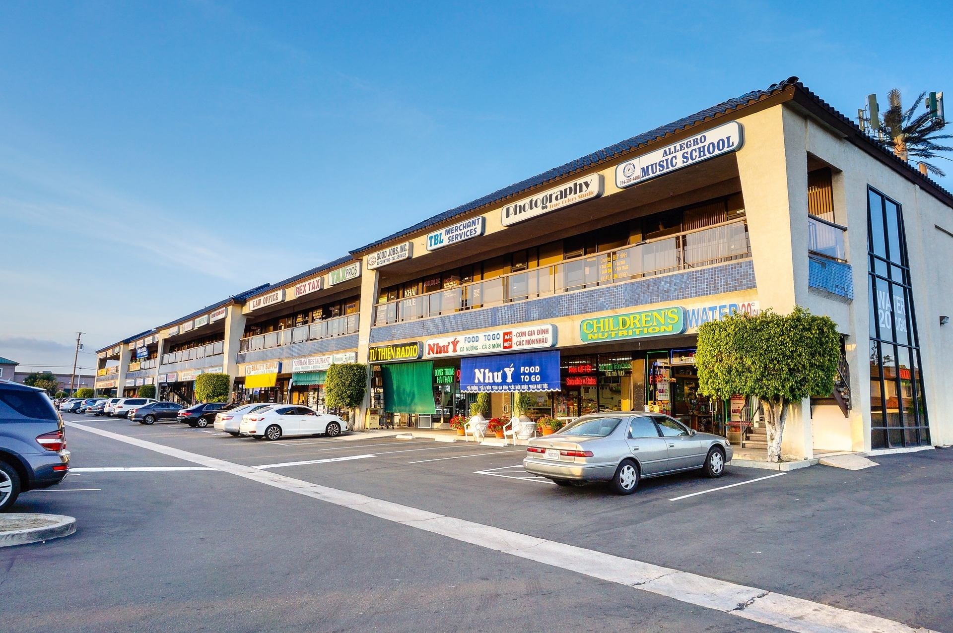 14122-14220 Brookhurst St, Garden Grove, CA for Rent