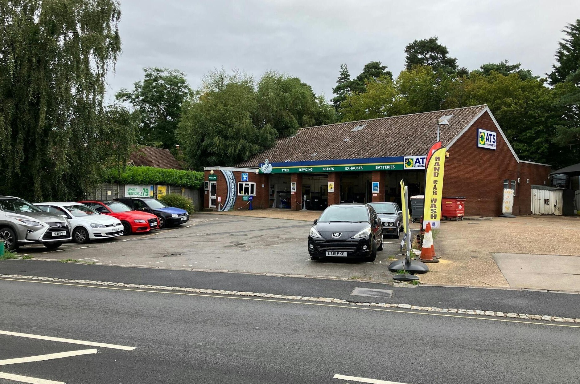 London Rd, East Grinstead, WSX for Sale