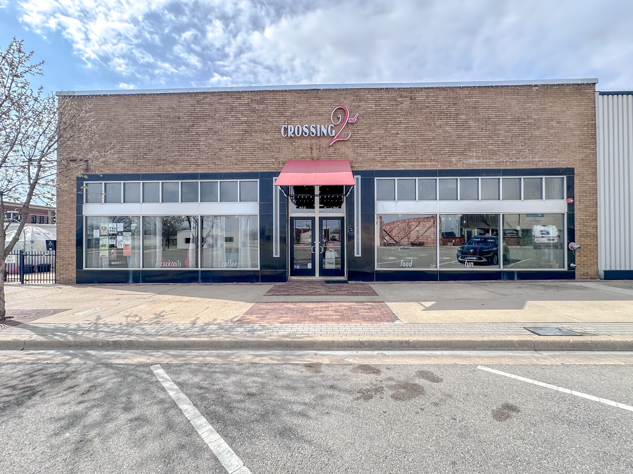 215 E 2nd St, Bartlesville, OK for Sale
