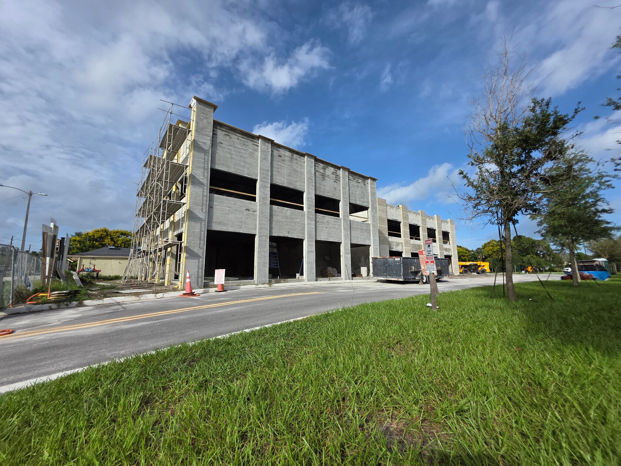 425 S Woodland Blvd, Deland, FL for Rent