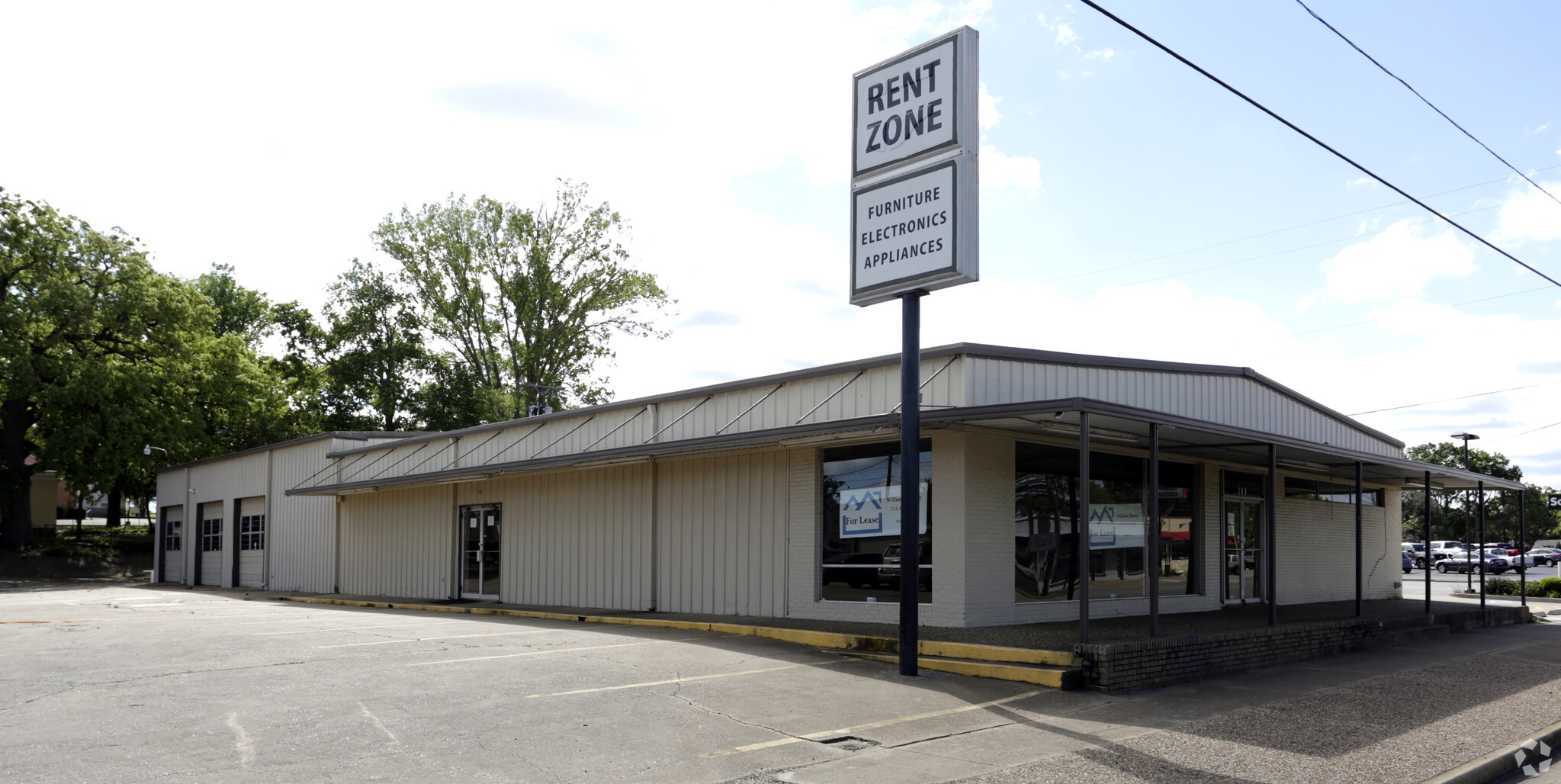 209 S Palestine St, Athens, TX for Rent