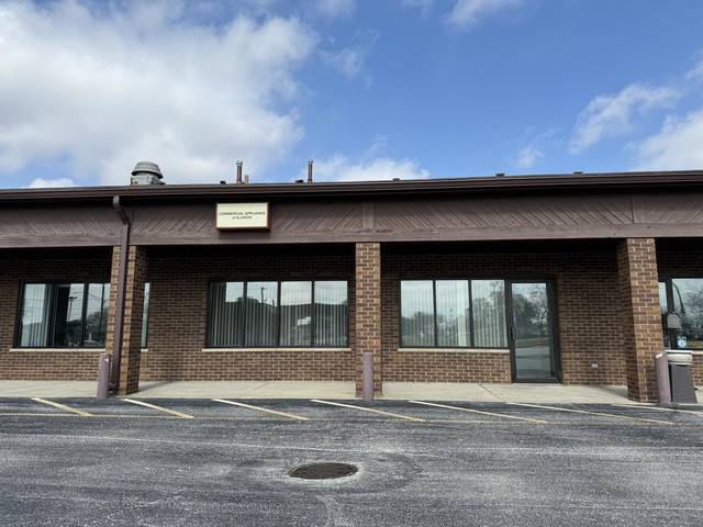 643 S Dixie Hwy, Beecher, IL for Rent