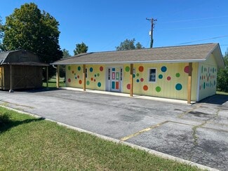527 ANDREW JOHNSON HWY  