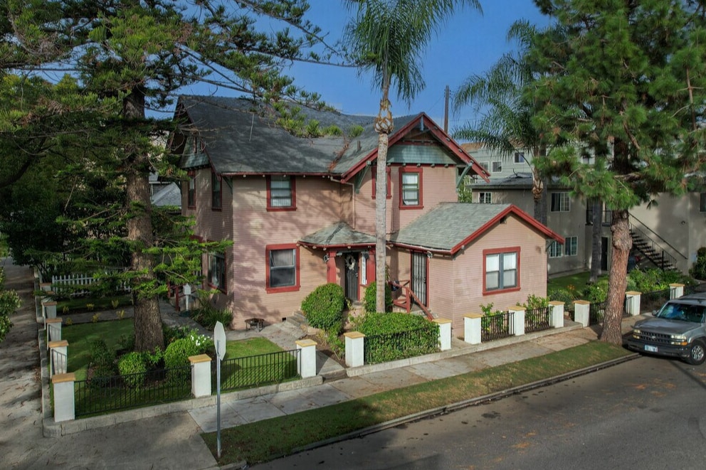 223 Orange Ave, Santa Ana, CA for Sale