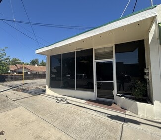 Tracy, CA Flex - 11 W 12th St