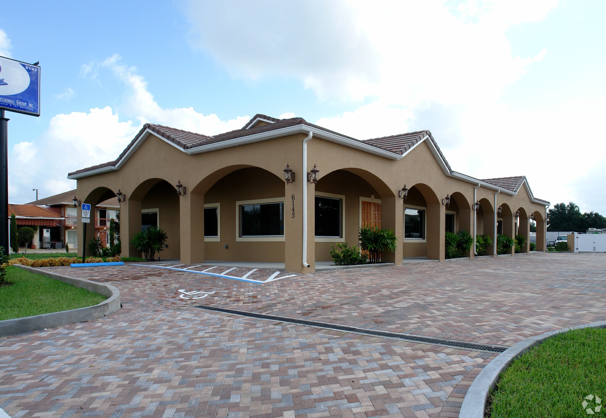 6143 S Orange Blossom Trl, Orlando, FL for Sale