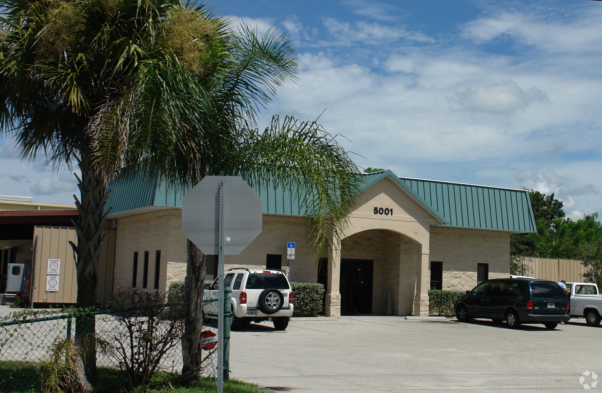 5001 Dr Martin Luther King Blvd, Fort Myers, FL for Rent