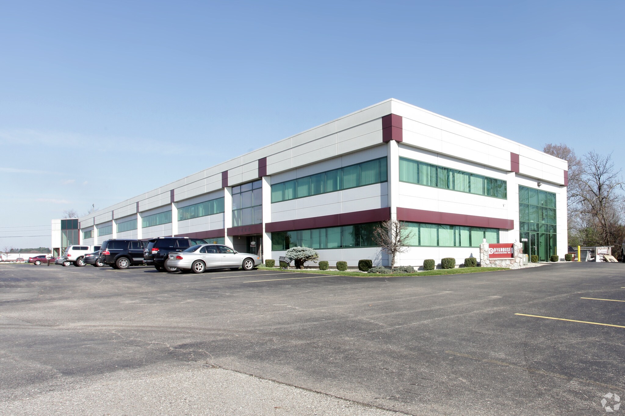 76087620 Clyde Park Ave SW Byron Center, MI 49315 Office Property