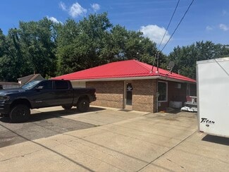 Massillon, OH Retail - 2927 Erie Ave NW
