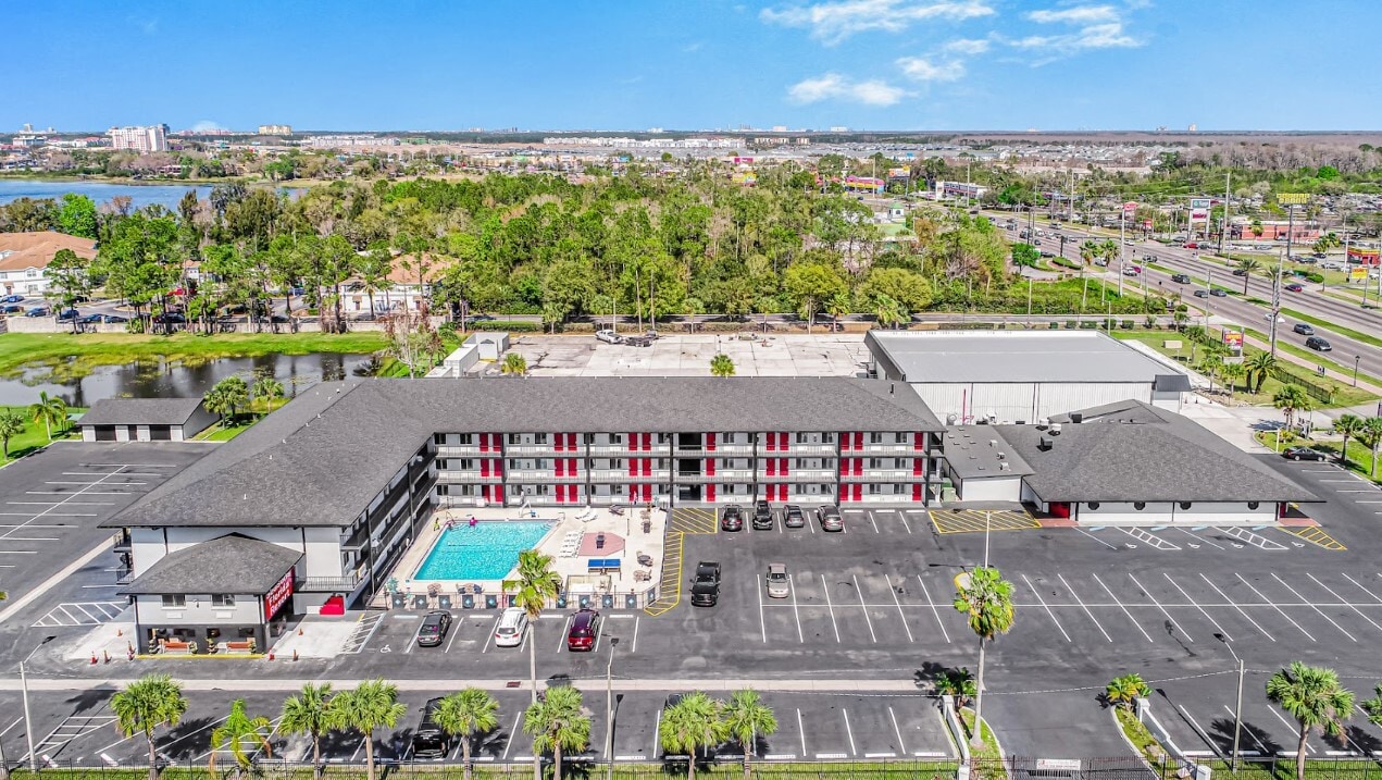 4736 & 4740 W Irlo Bronson Memorial Hwy Kissimmee, FL 34746