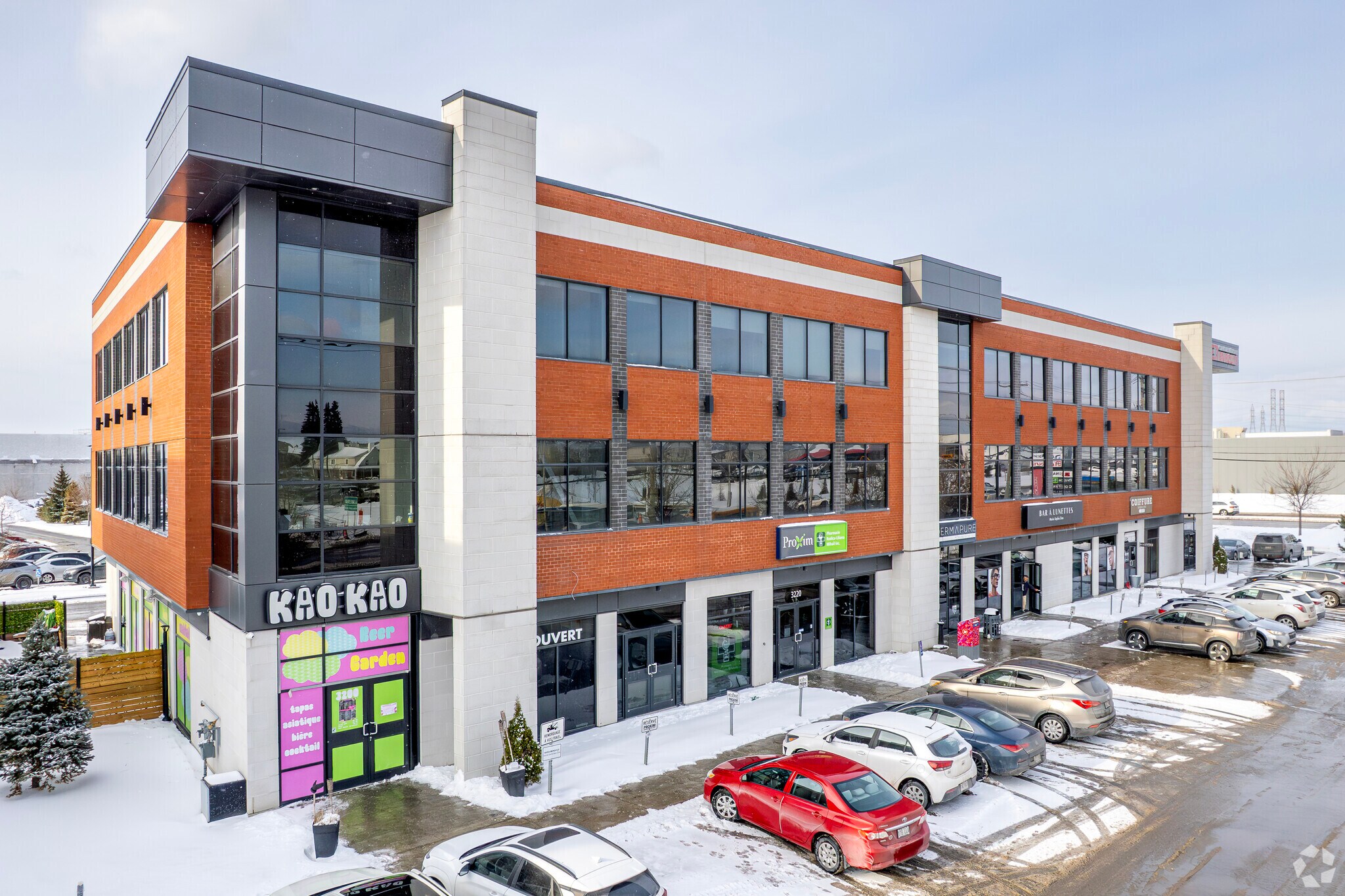 3200-3260 Boul Curé-Labelle, Laval, QC for Sale