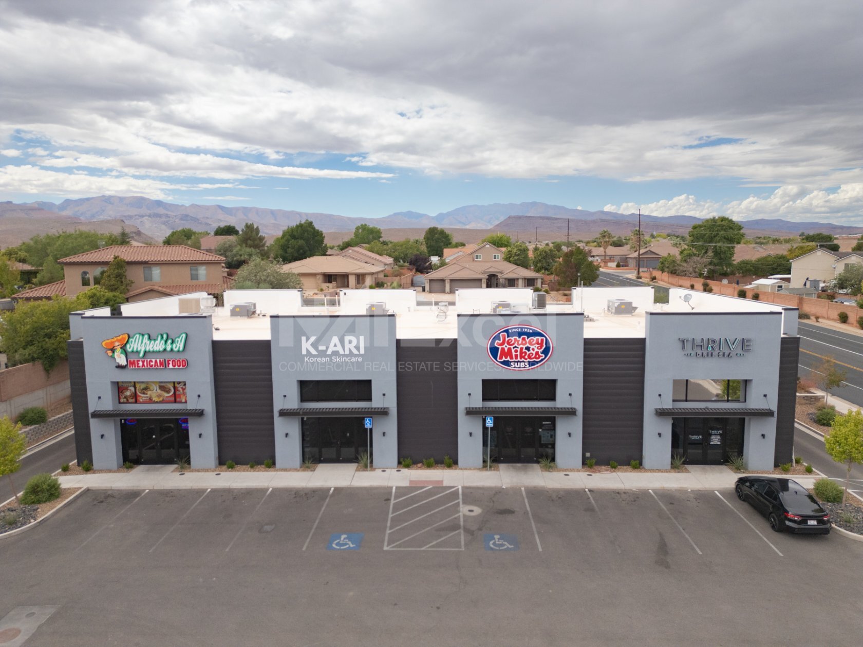 3687 Pioneer Pky, Santa Clara, UT for Sale