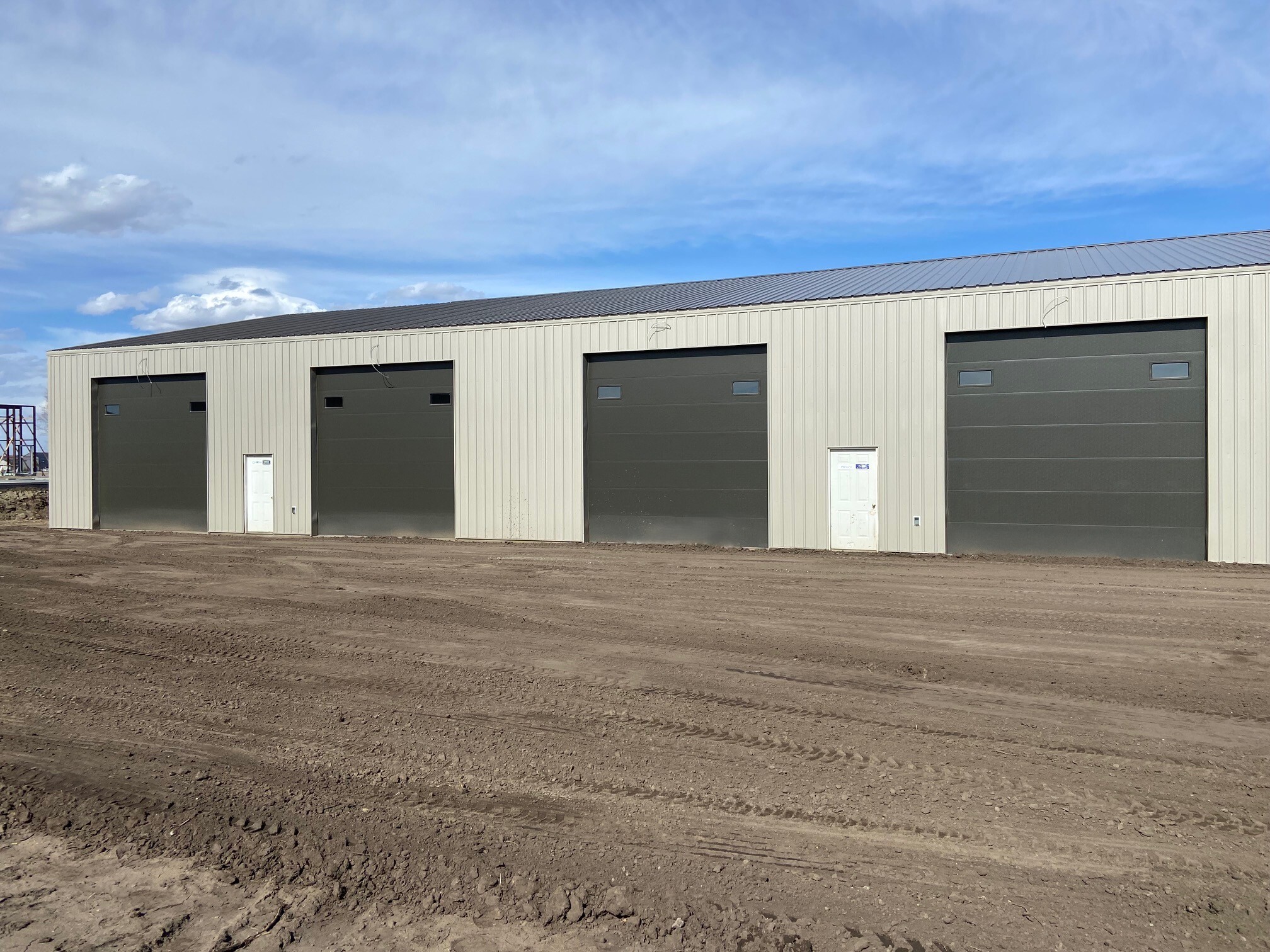 1806 Burlington Dr, Bismarck, ND for Rent
