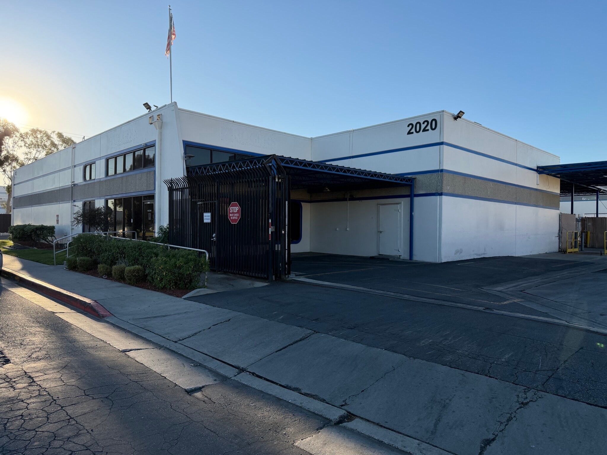 2020 E 67th St, Los Angeles, CA for Rent