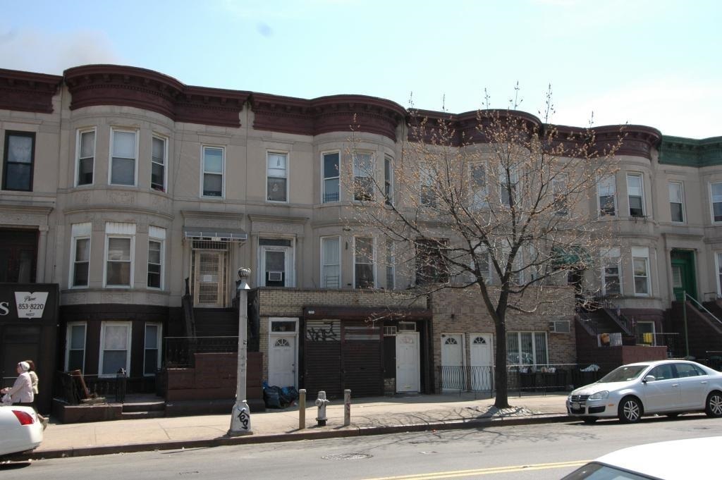 4611 Fort Hamilton Pky, Brooklyn, NY for Sale