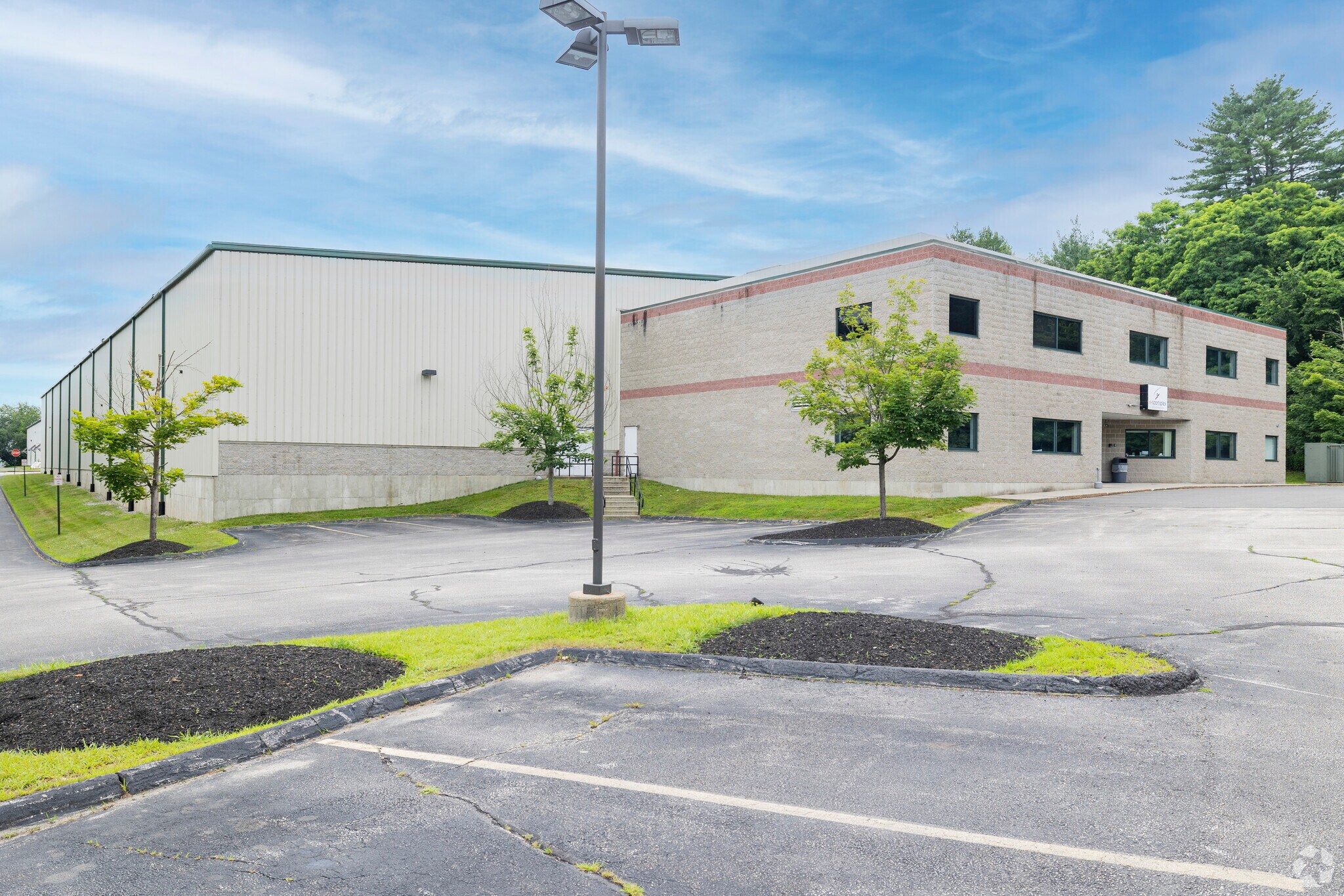 68 Technology Dr, Bedford, NH for Rent