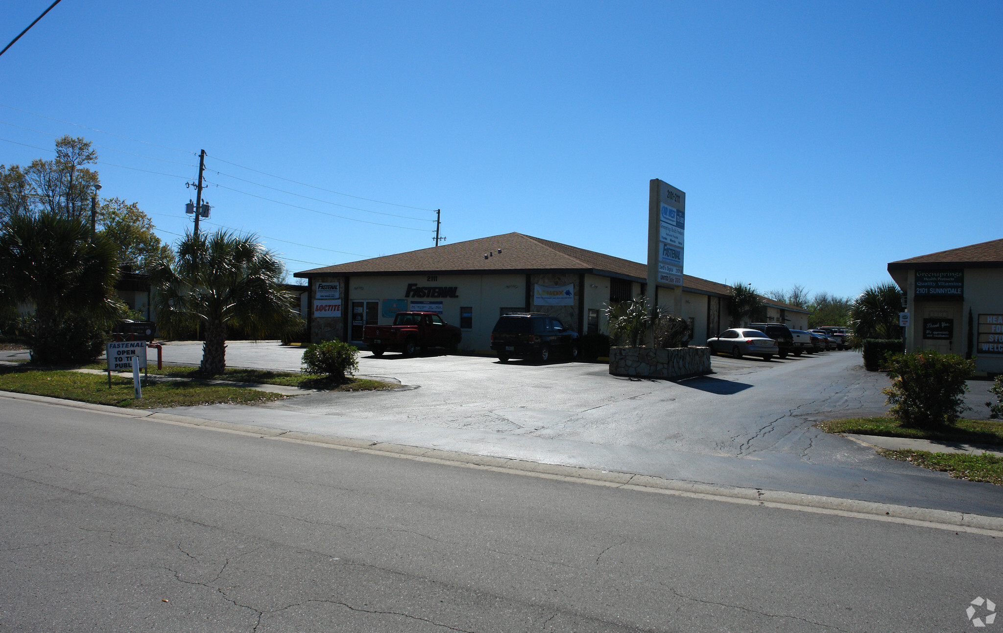 2101-2111 Sunnydale Blvd, Clearwater, FL for Rent