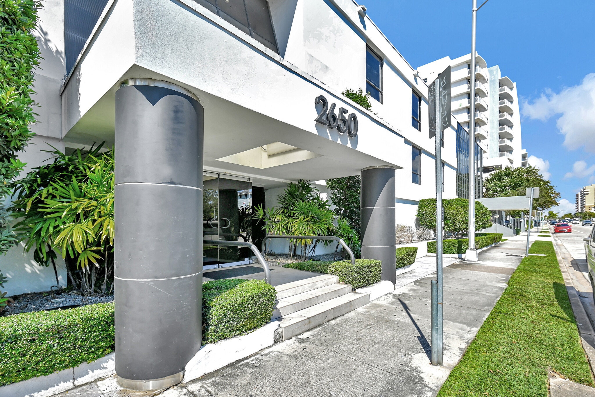 2650 SW 27th Ave Miami, FL 33133 Office Property for Lease on