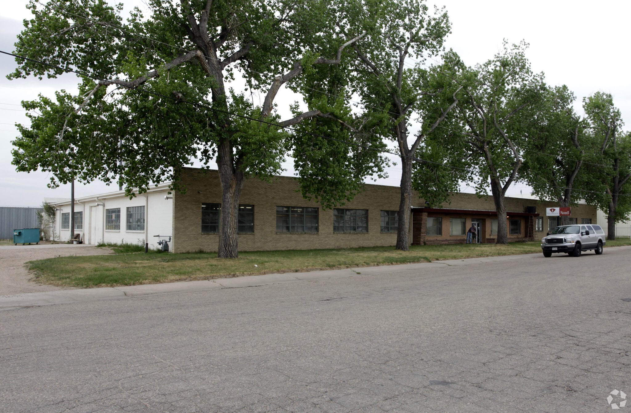 2332 4th Ave, Greeley, CO for Sale