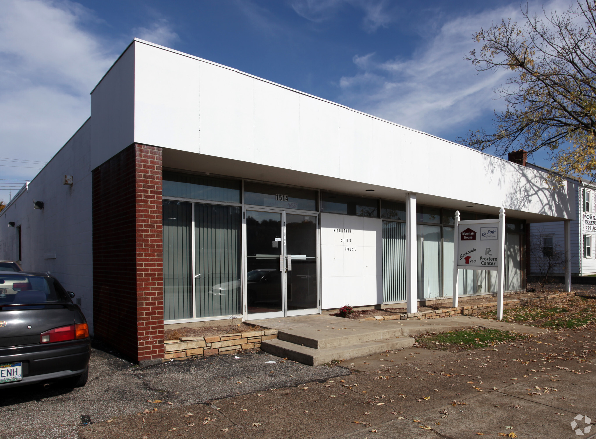 1514 Kanawha Blvd W, Charleston, WV for Sale