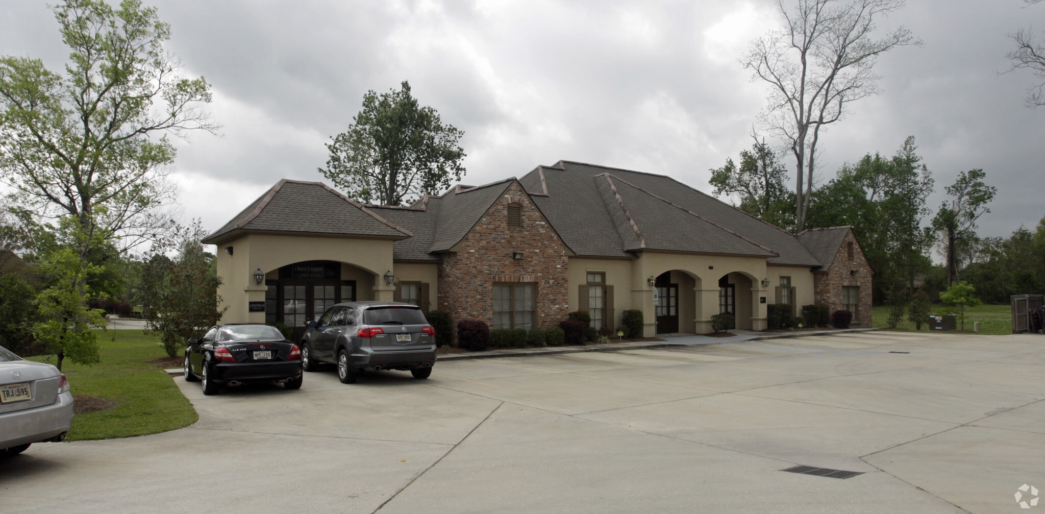 10101 Siegen Ln, Baton Rouge, LA for Rent