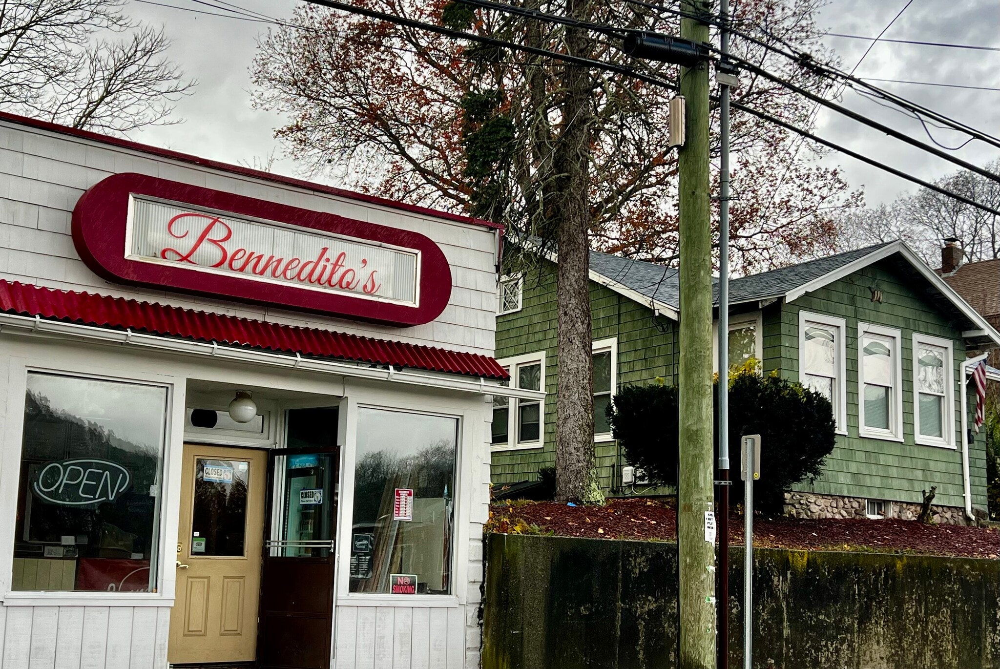 233 Poquonnock Rd, Groton, CT for Sale