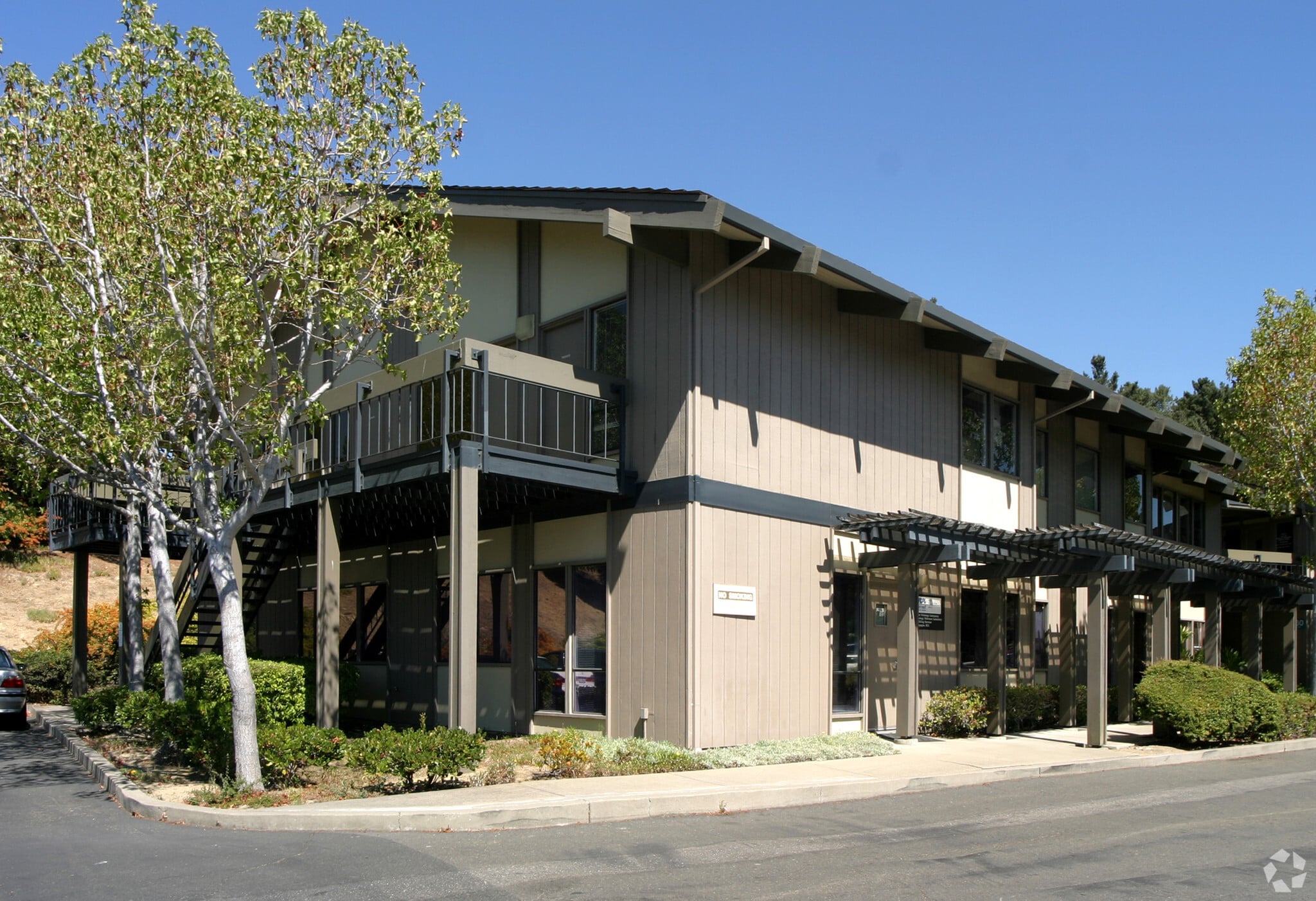 1420 Tara Hills Dr, Pinole, CA for Sale