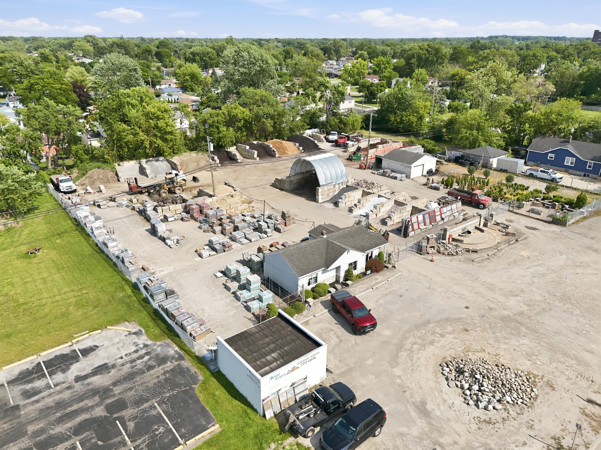 1287 S Merriman Rd, Westland, MI for Sale