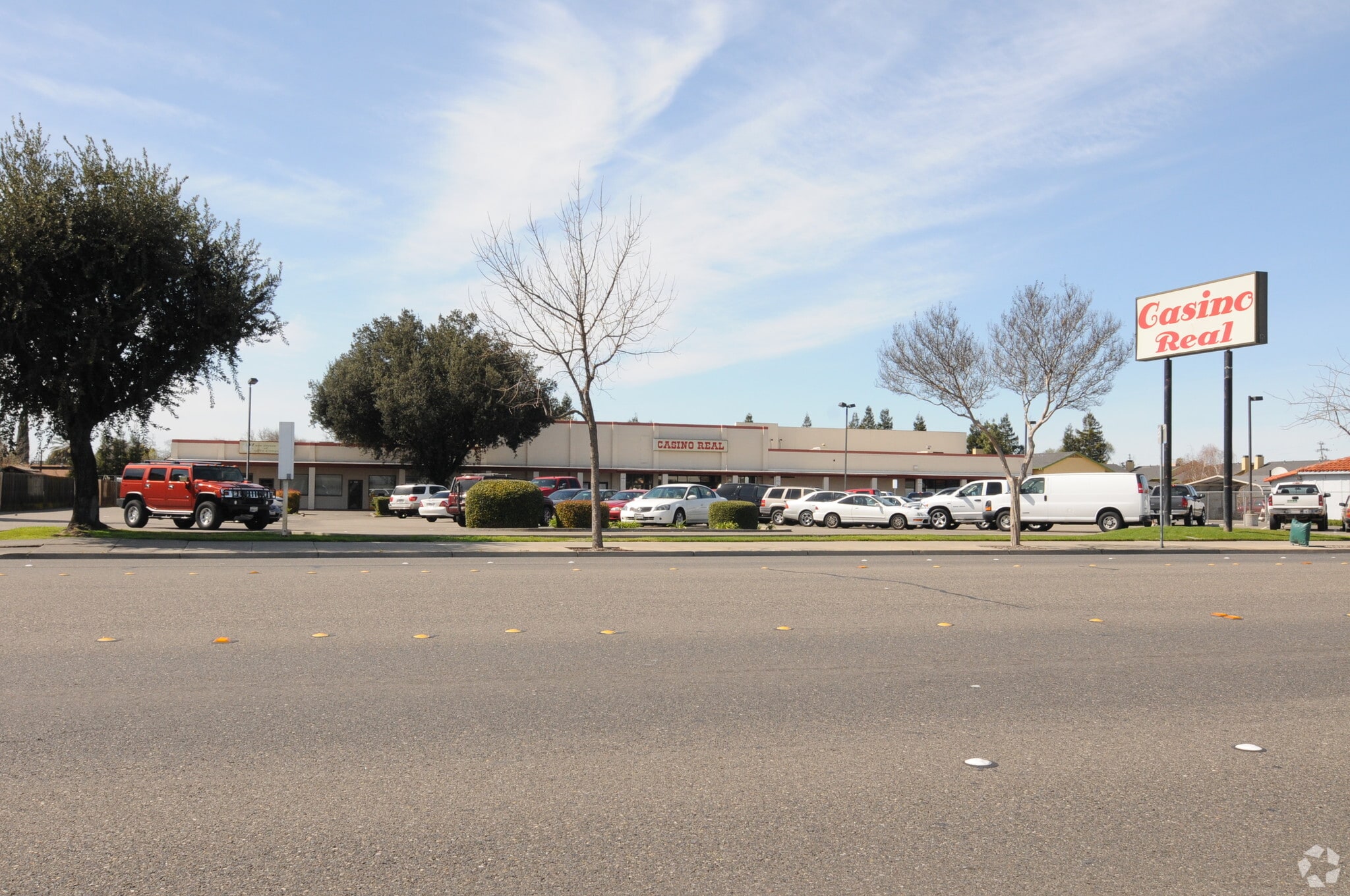 1355 N Main St, Manteca, CA for Sale