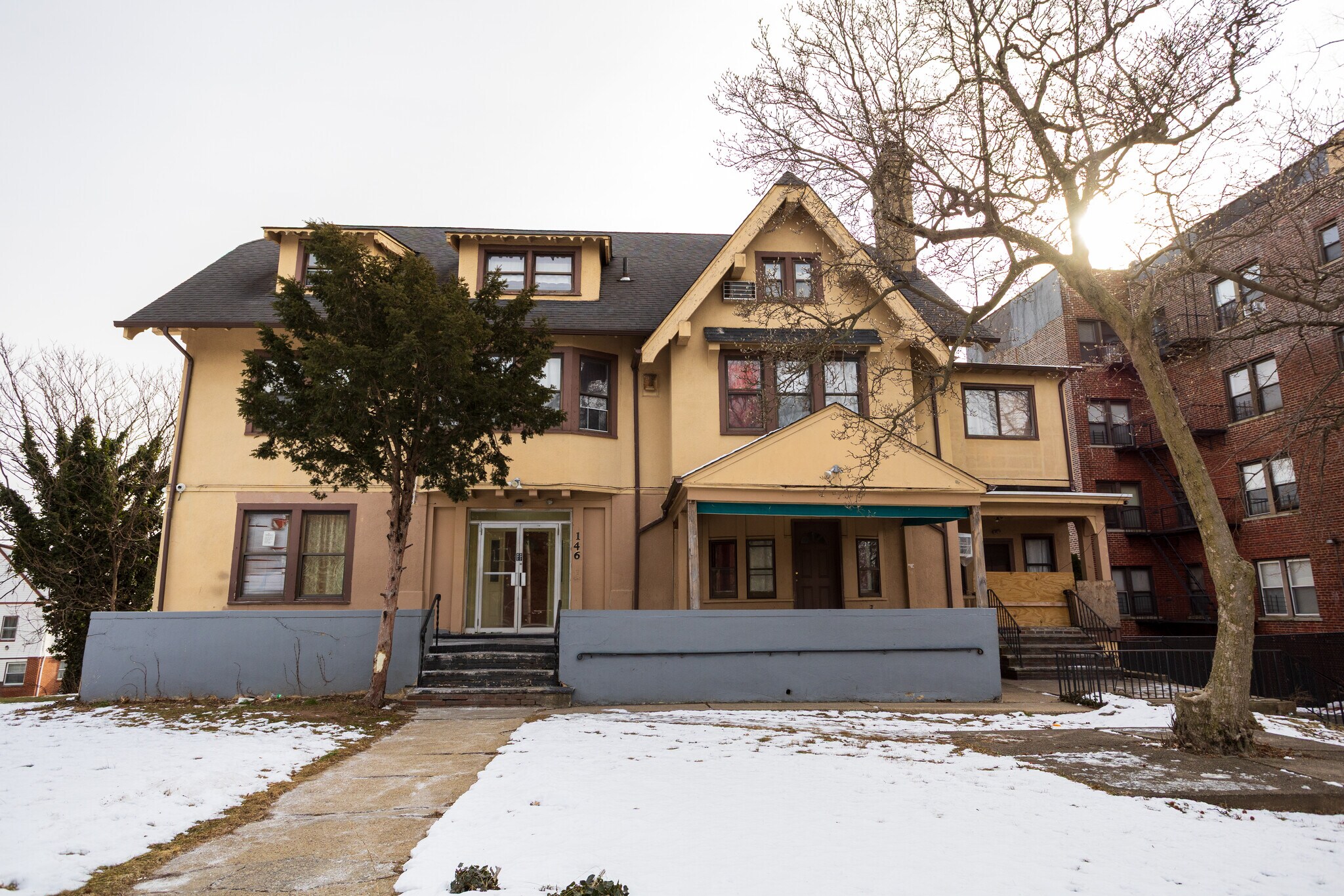 146 S Munn Ave, East Orange, NJ for Sale