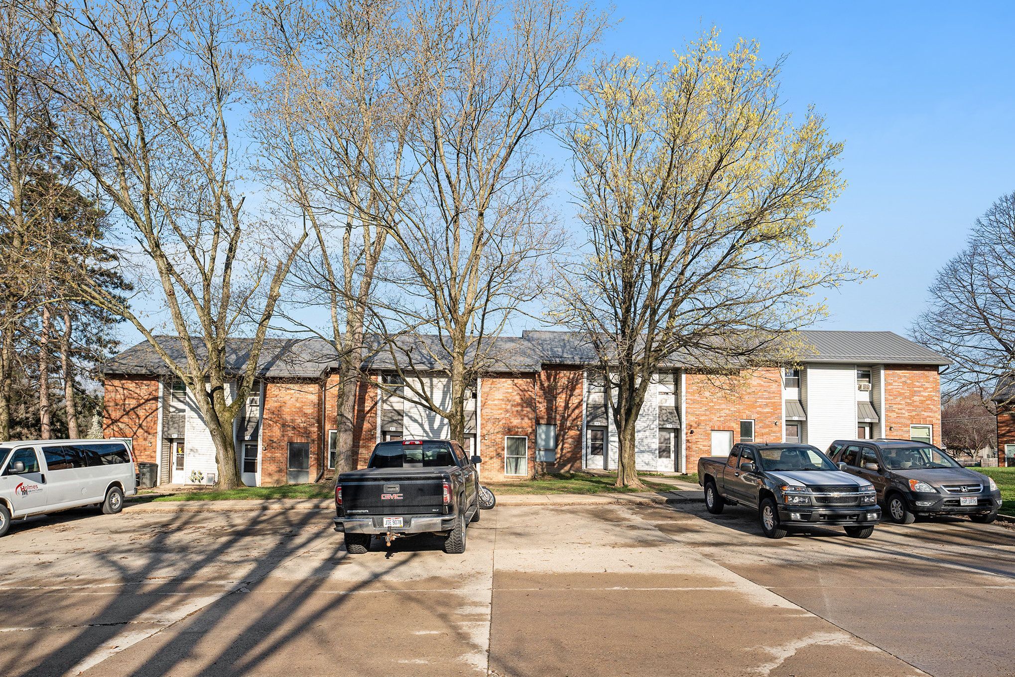 231 Engadine Ct SW, Sugarcreek, OH for Sale