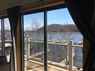 Frankfort, MI Storefront - 310 Main St